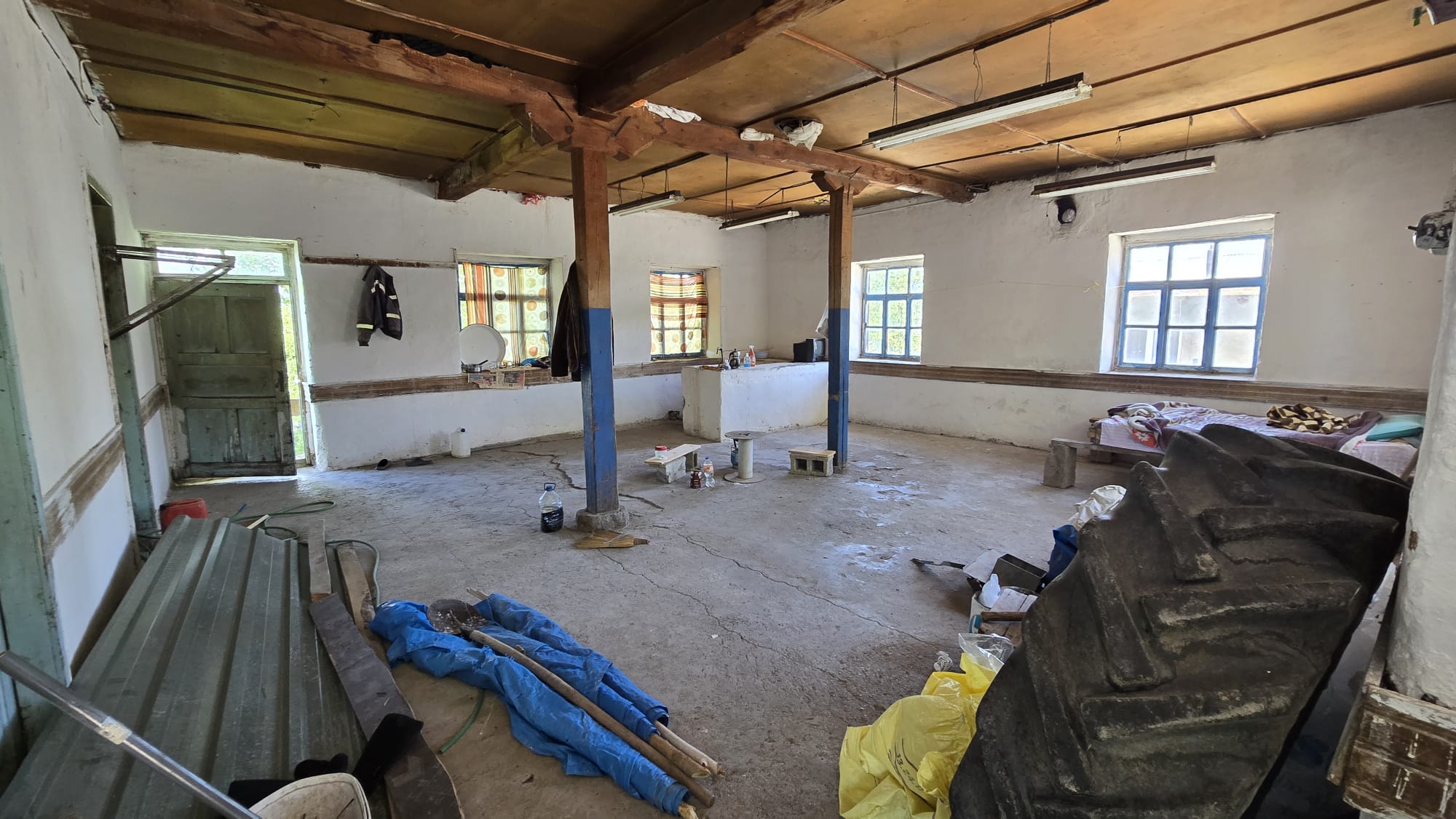 MABEL'DEN KONAKBAŞI KÖYÜNDE SATILIK 764 M2 BAHÇE VE KÖY EVİ